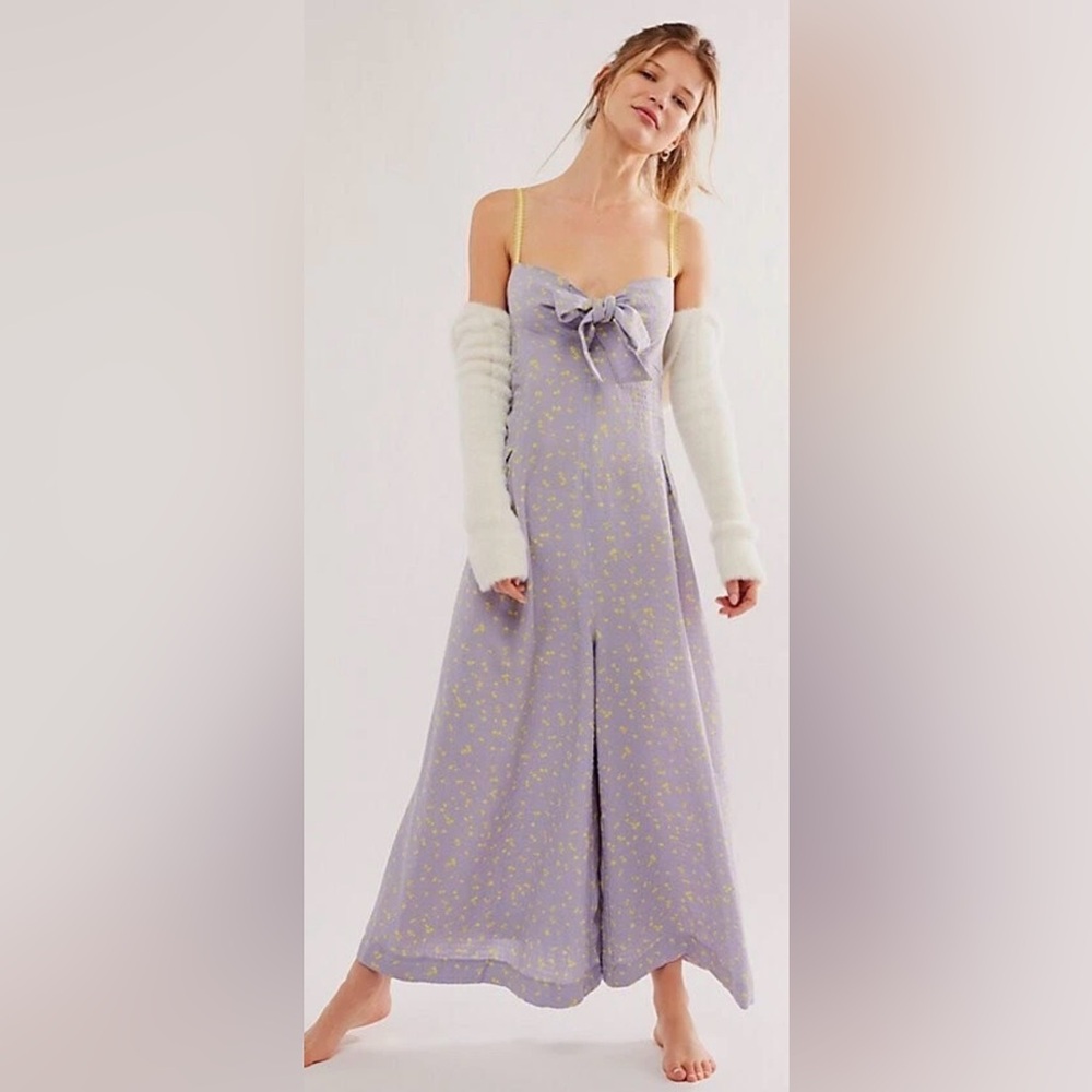 NWT Free People Coming Home Wide Leg Floral Jumpsuit Size XS Sku#197